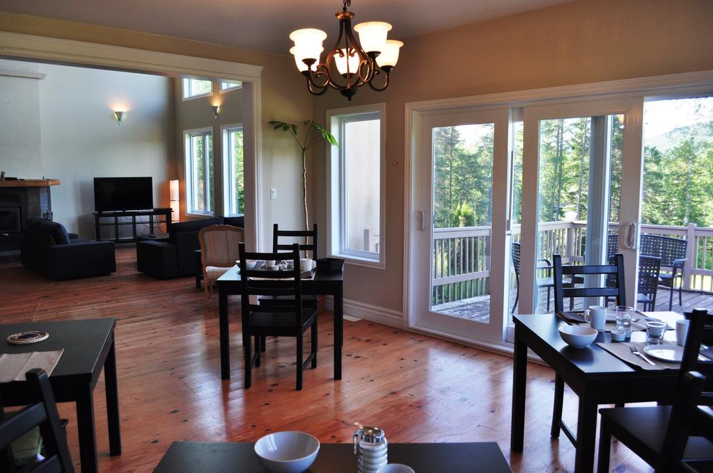 La Taniere De L'Ours Saint-Donat-de-Montcalm Quarto foto