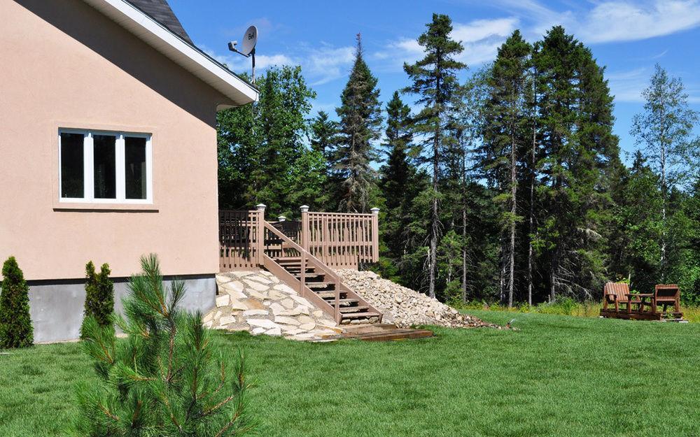 La Taniere De L'Ours Saint-Donat-de-Montcalm Exterior foto